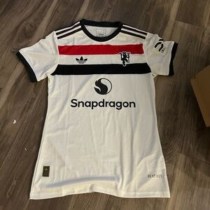 Manchester United 2024 Adidas Third Jersey Men’s Large